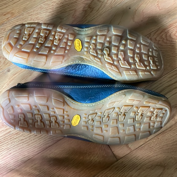 Navy Leather Loafers L.L. Bean size 9.5 W - Picture 2 of 4